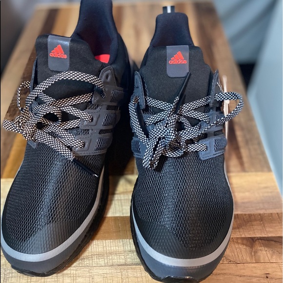 ❌SOLD❌ Adidas ultraboost reflective - Picture 6 of 6